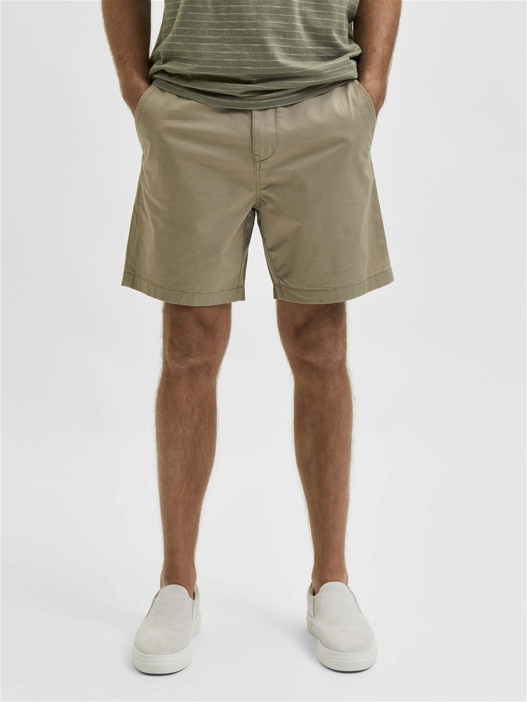 Selected Shorts 16083844